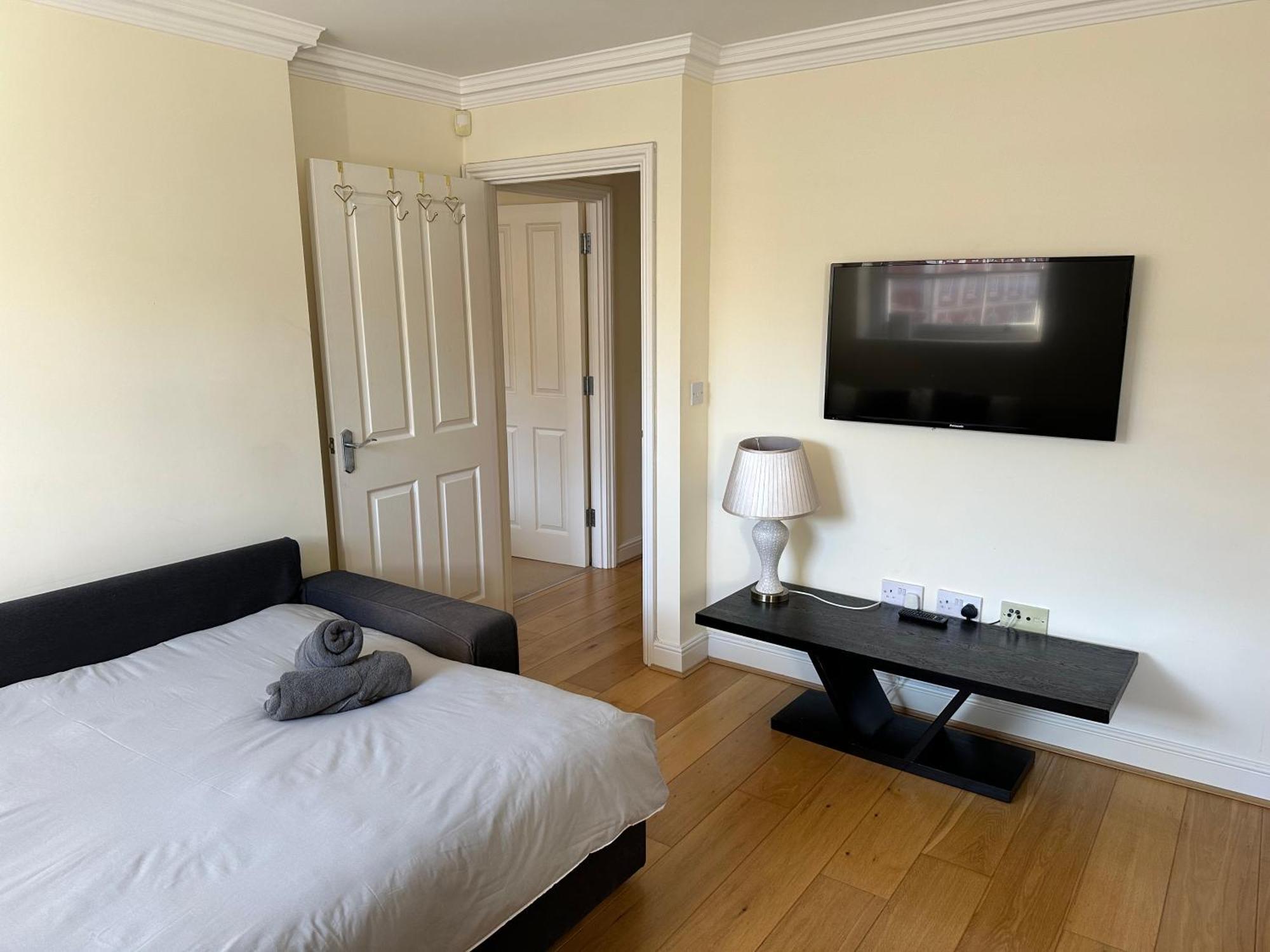 Lx Russell Square Apartments London Exterior photo